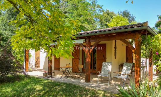 EXCLUSIVITE - GOURDON - Maison de vacances idéale avec jardin