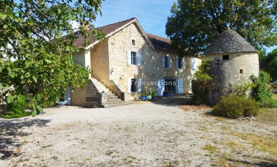 Cahors à 20 mn Ancien corp de ferme